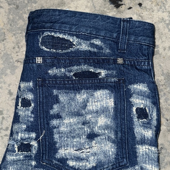 GIVENCHY Jeans. Brand New. Never Worn. - Picture 4 of 12